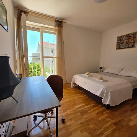 Trstenik Appartamento Spalato