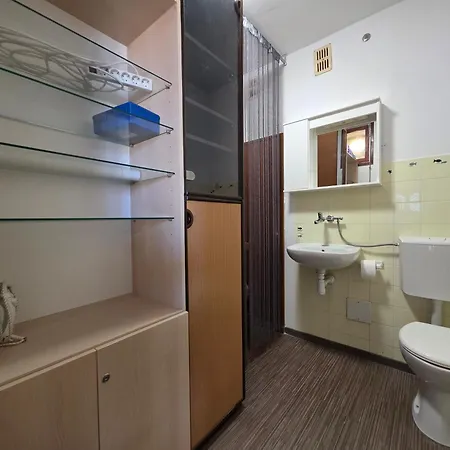 Trstenik Appartamento Spalato