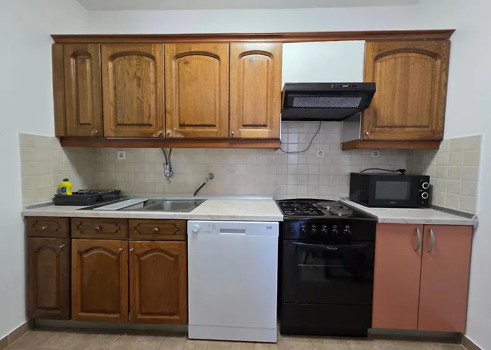 Trstenik Apartment Split