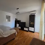 Trstenik Apartman *