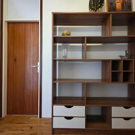 Trstenik Apartmán Split